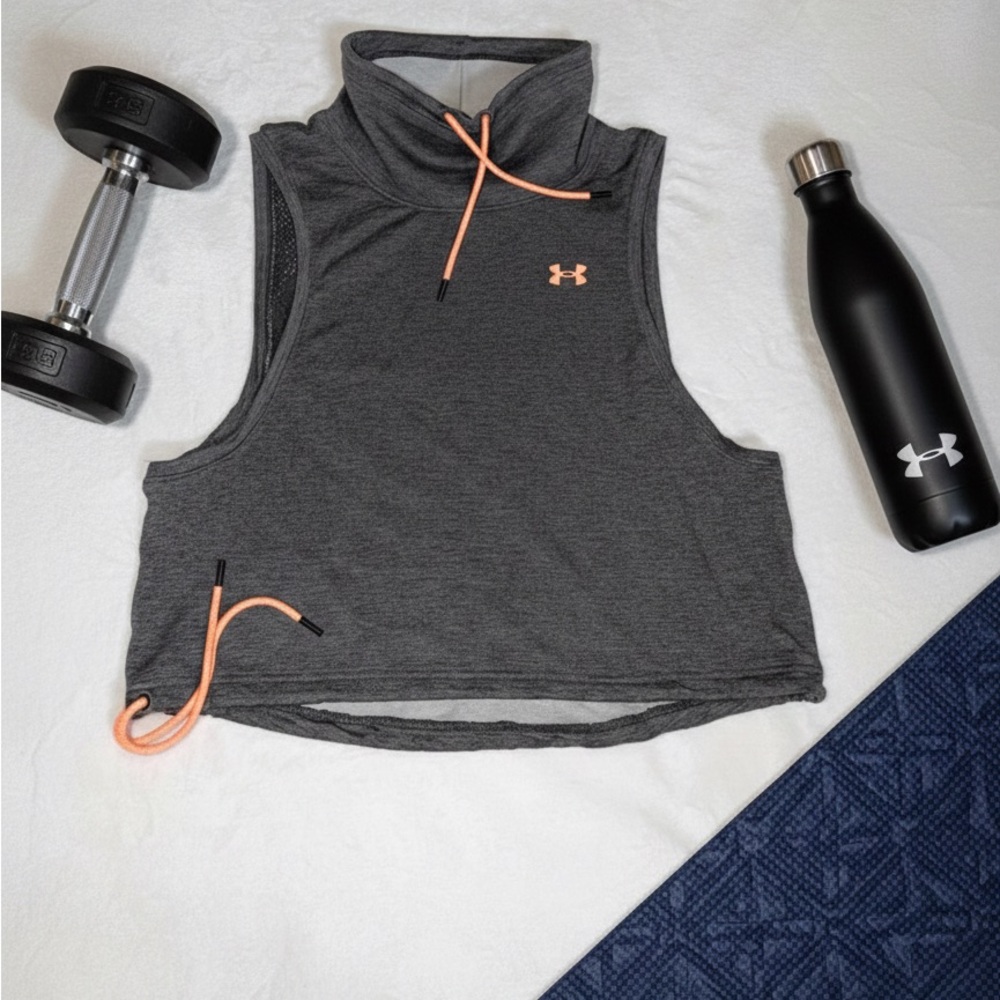 Under Armour Featherweight Fleece Funnel Neck Sleeveless Crop Top Grey L EUC